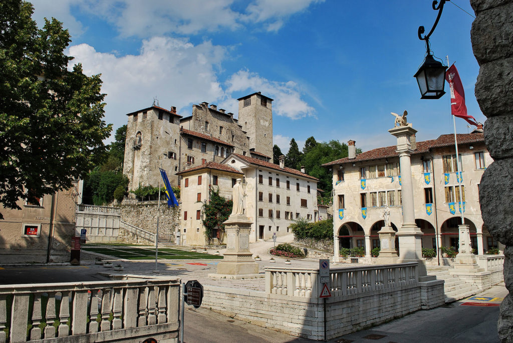centro-storico-feltre-1024×685